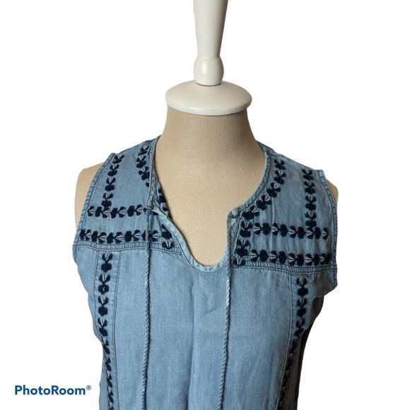 Paparazzi Light Blue Denim Sleeveless Dress Size M - Picture 2 of 6
